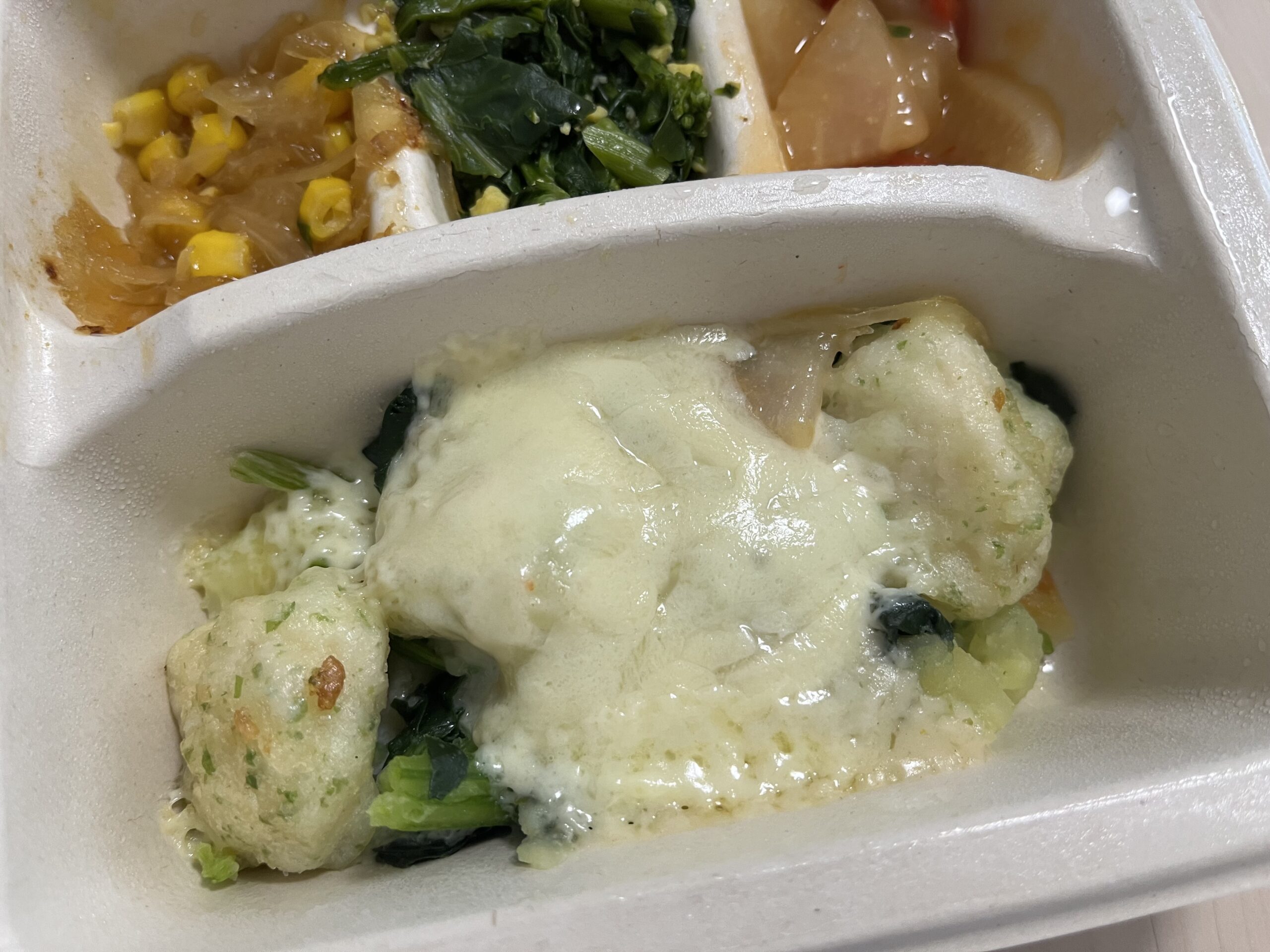 スンドゥブ・ほっけのすり身揚げ / ナッシュ