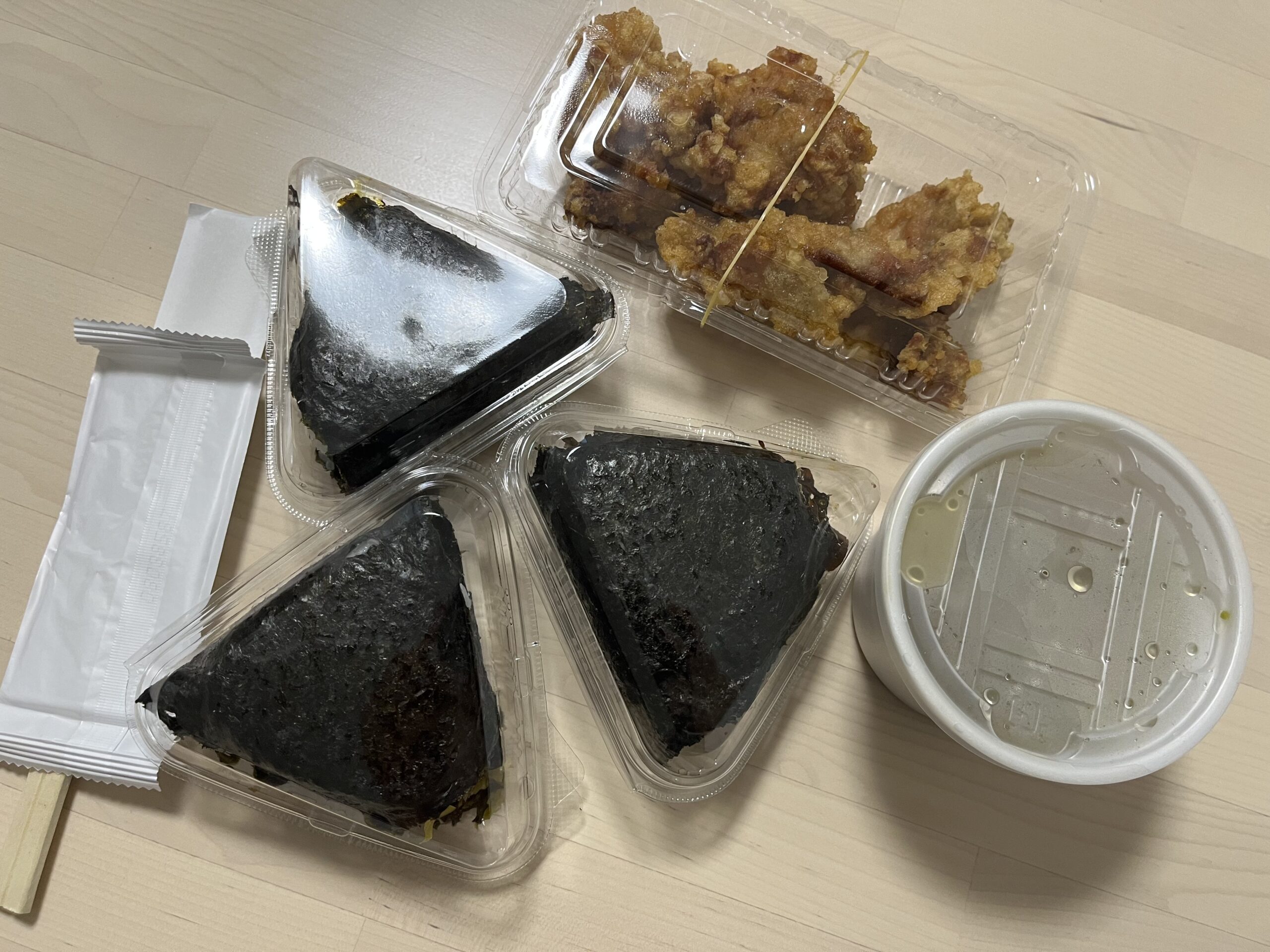 おにぎり屋 おなかすいた。