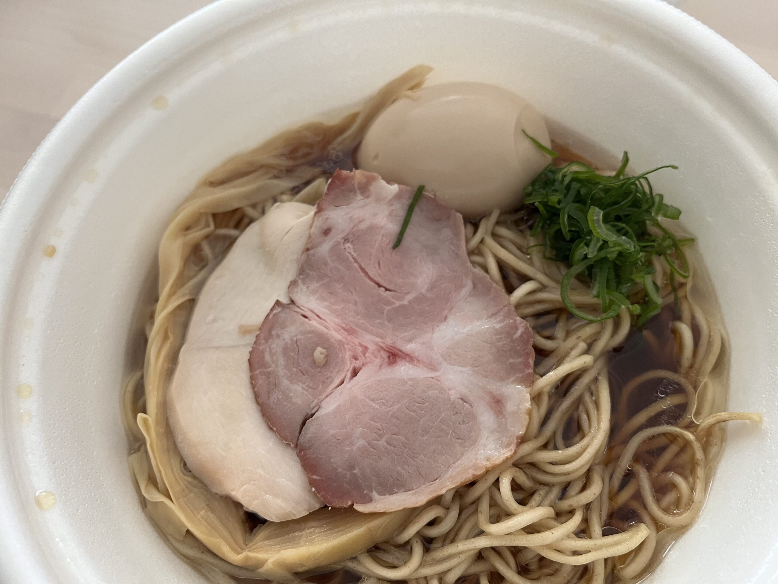 鴨と大山鶏スープの淡麗醤油らぁ麺 はやし田
